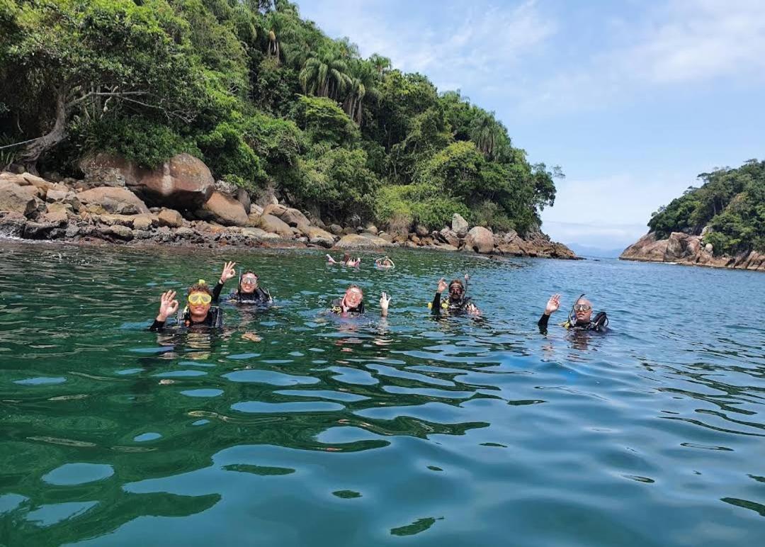 Ubatuba Wild Surf Hostel מראה חיצוני תמונה