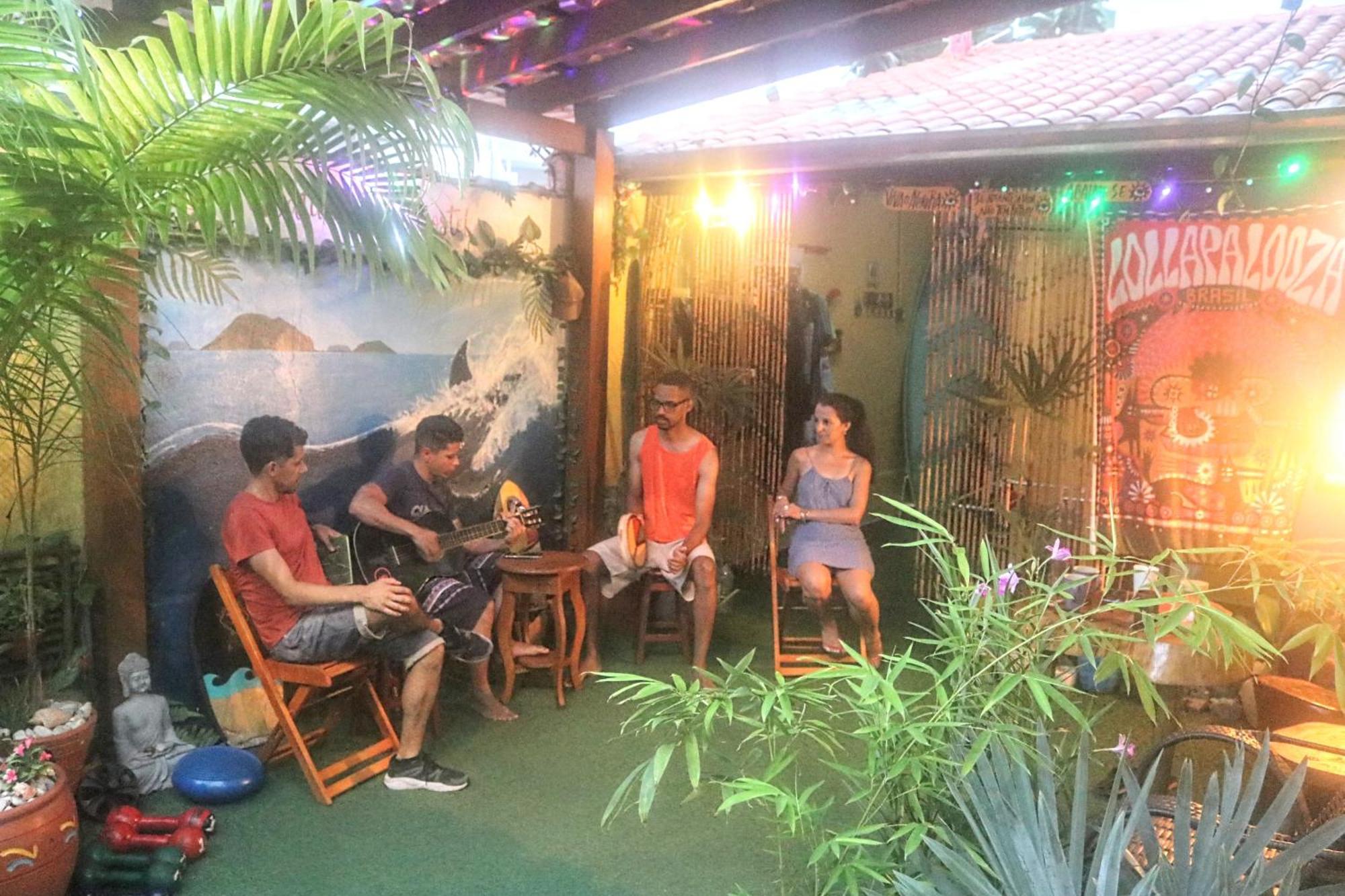 Ubatuba Wild Surf Hostel מראה חיצוני תמונה